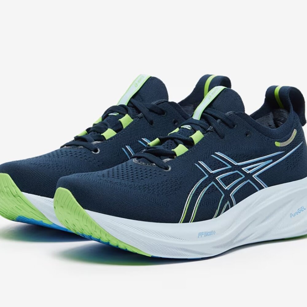 Men’s ASICS Gel Nimbus 26 size 9 U.S. BRAND NEW!